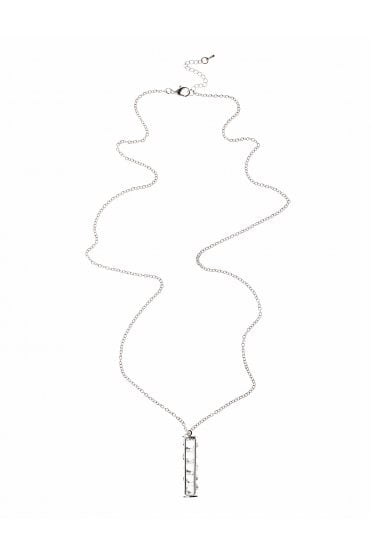 Glam Silver Chain Necklace With Sparkling Crystal Pendant