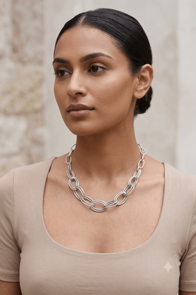 Majique London Bold Oval Link Necklace