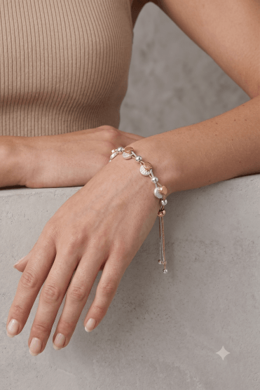 Chic Hammered Fusion Beads Lariat Bracelet