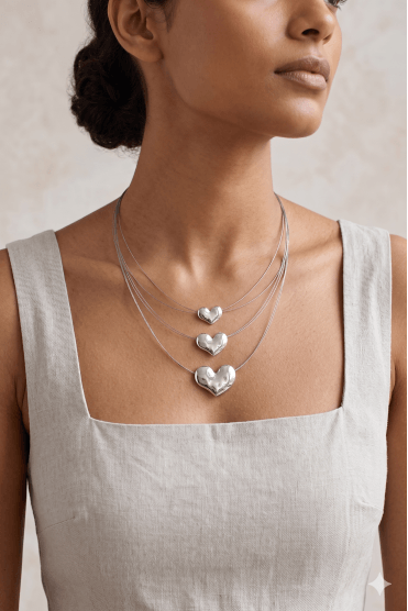 Chic Heartbeat Triple Row Wire Chain Necklace with Hammered Hearts