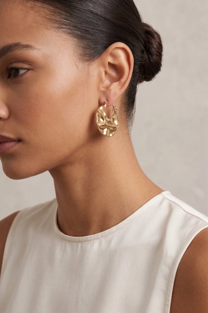 Majique London Chic Lunar Wave Hinged Earring With Textured Crescent