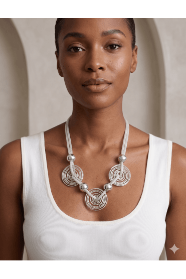 Chic Mesh Trio Link Necklace With Magnetic Clasp
