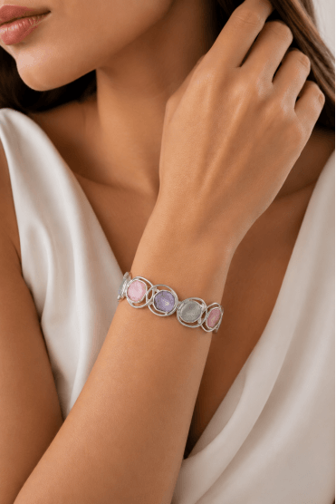 Chic Spectrum Elegance Stretch Bracelet With Multicolour Enamel Discs
