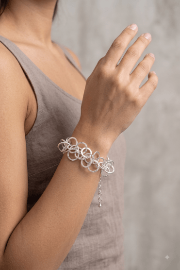 Circle Cluster Link Bracelet