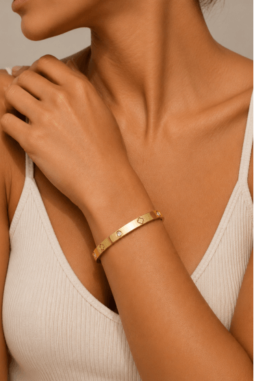 Clover Crystal Bangle