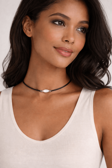Cocoa Pearl Charm Choker