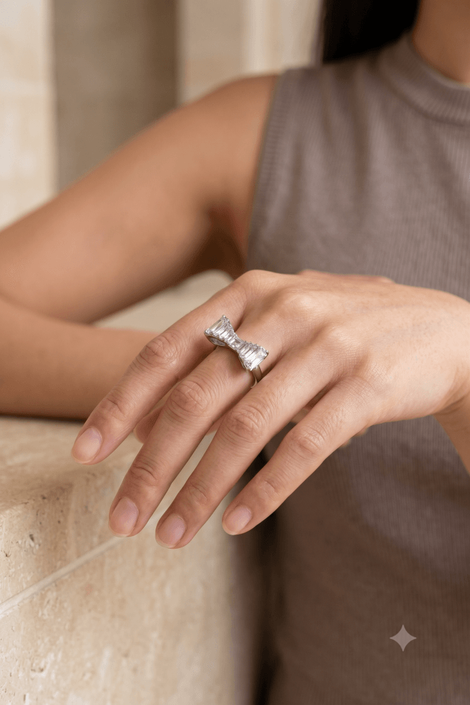 Majique London Diamante Bow Knot Ring