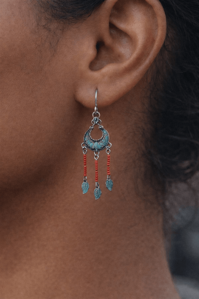 Majique London Evergreen Leaf Drop Earring
