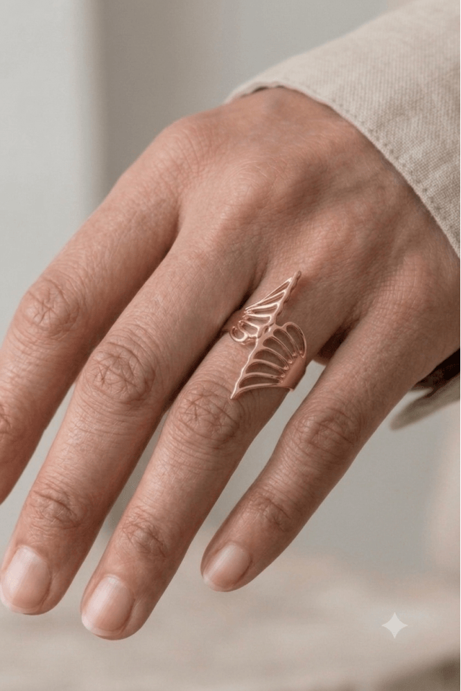 Majique London Flutter Luxe Butterfly Ring
