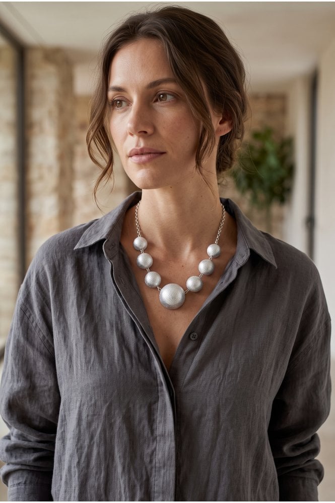 Majique London Glimmering Silver Dust Steel Cabochon Link Necklace