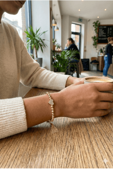 Golden Luxe Heart Bracelet