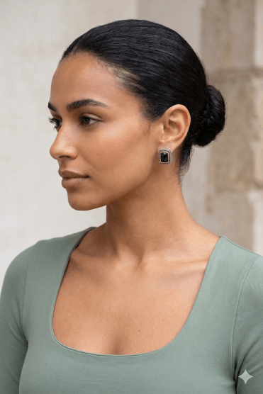 JetRhode Chic Stud Earring