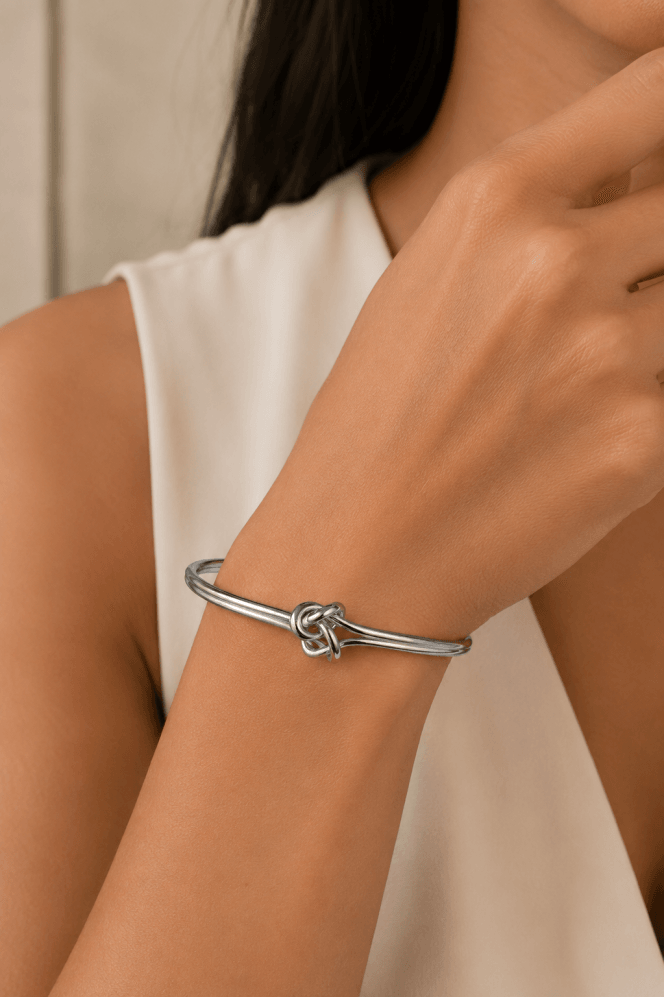 Majique London Knot Vibe Bangle