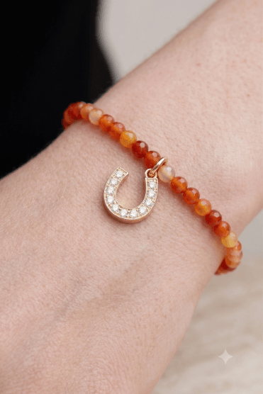 Lucky Gold Horseshoe Bead Bracelet