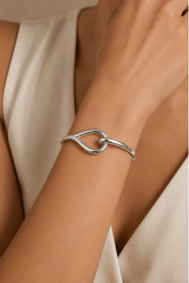 Lustre Wave Bracelet