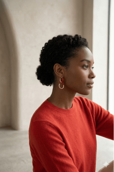 Luxe Cascade Fusion Elegance Drop Earring With Enamel Accent