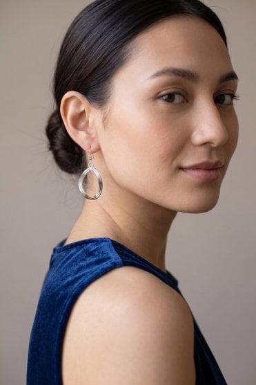 Oval Glide Hook Earring