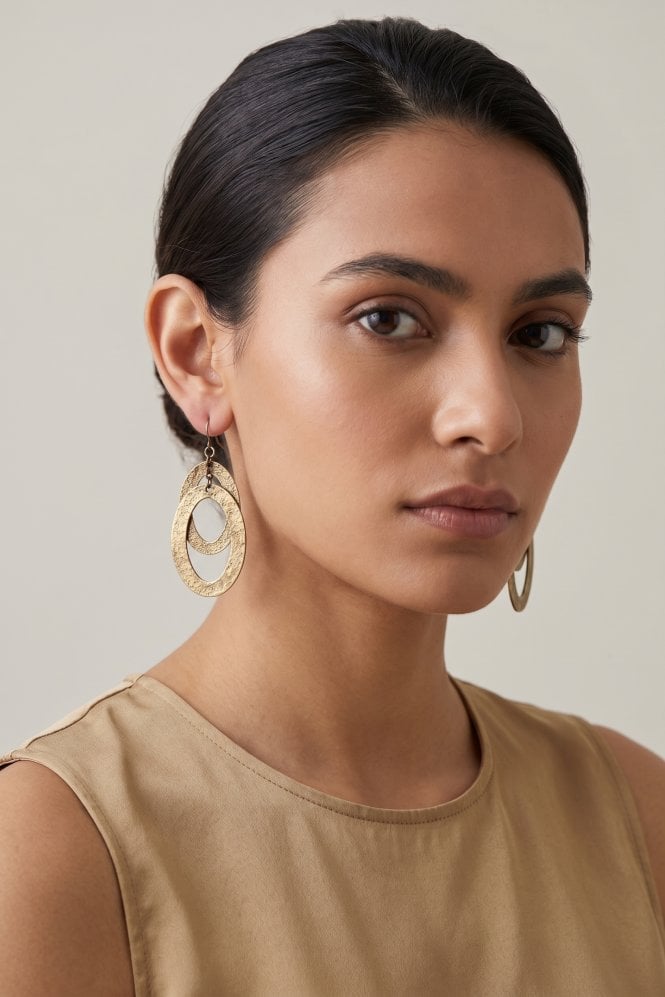 Majique London Oval Twist Fish Hook Earring