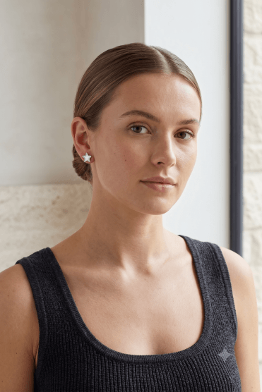 Pearl Essence Stud Earring