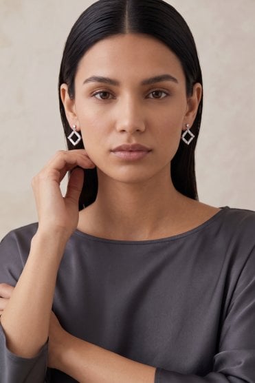 Sparkling Diamond Drop Stud Earring