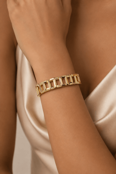T Stretch Bracelet
