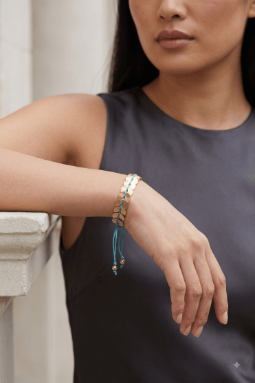 Textured Coin & Thread Charm Bracelet