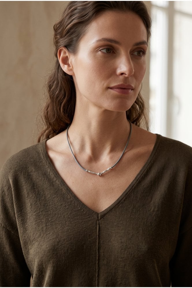 Majique London Urban Chic Grey Leather Necklace With Hammered Metal Knot