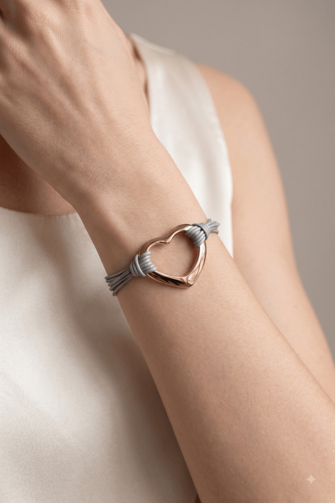 Majique London Urban Chic Magnetic Bracelet with Sleek Rose Gold Heart