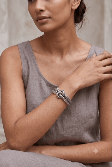 Vintage Knot Hinged Bangle