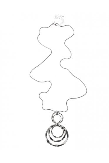 Sleek Silver Serpent Chain Necklace With Textured Circle Pendant