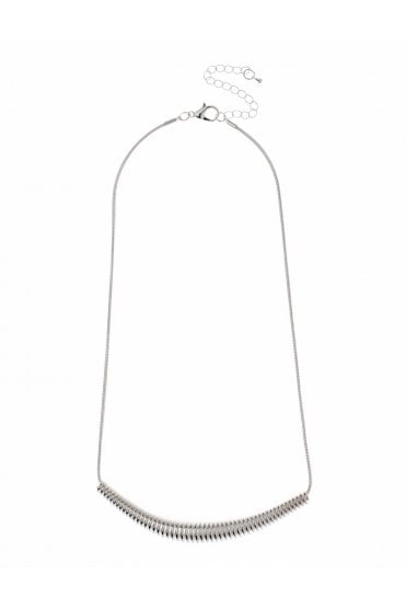 Sleek Snake Chain Necklace With Wire Pendant